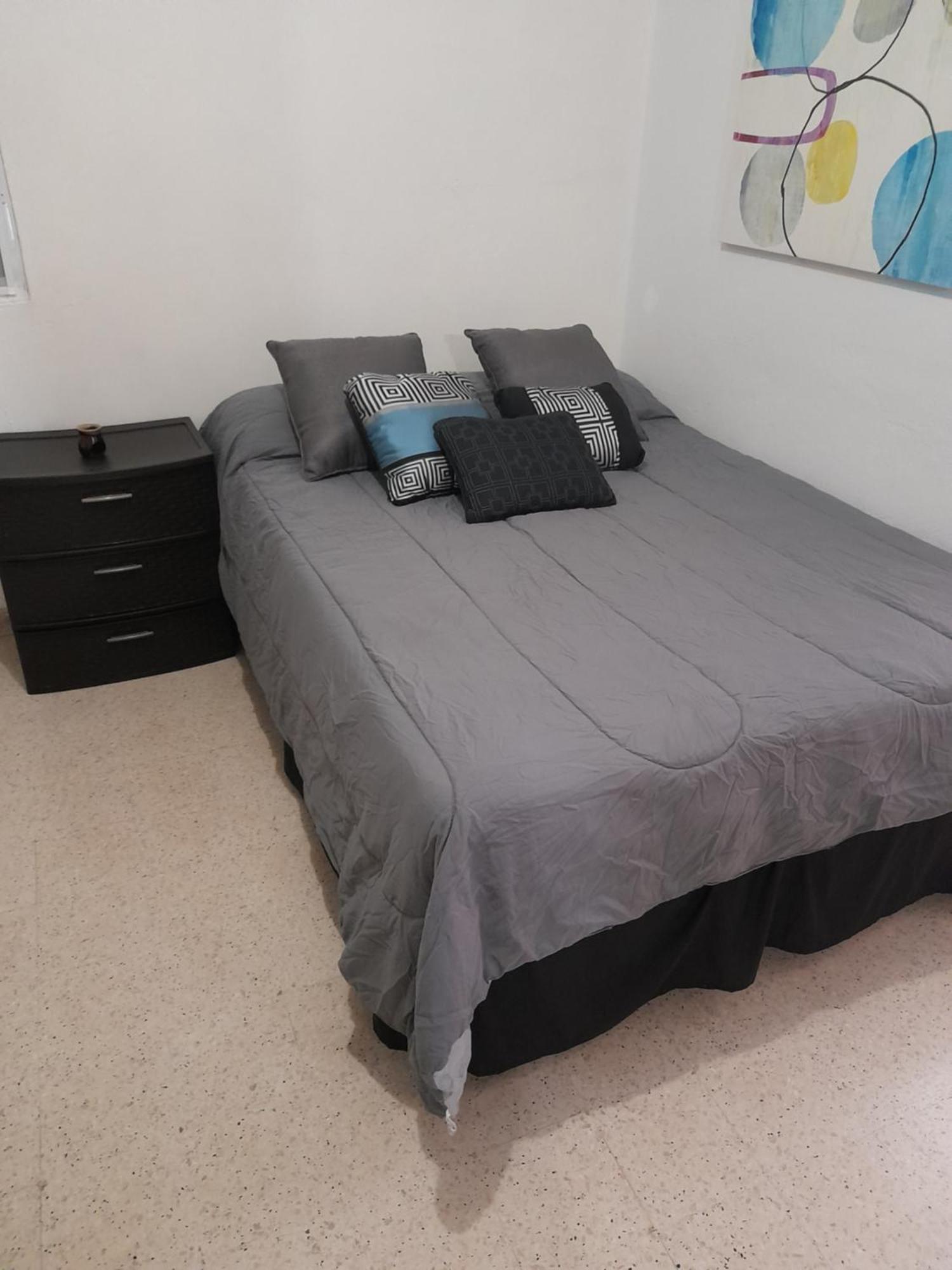 Hermoso Apartamento Frente Aeropuerto De Isla Verde San Juan Exterior foto